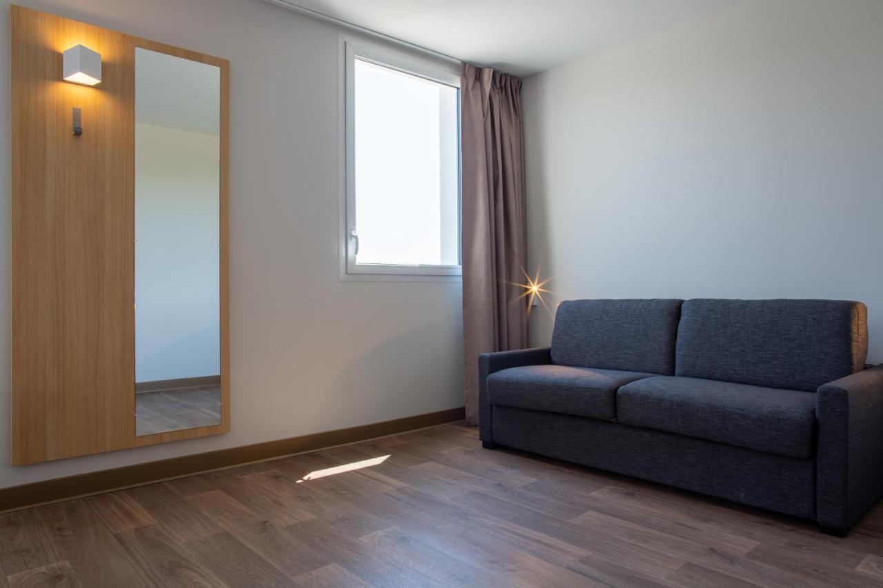B&B Hotel Les Herbiers Εξωτερικό φωτογραφία