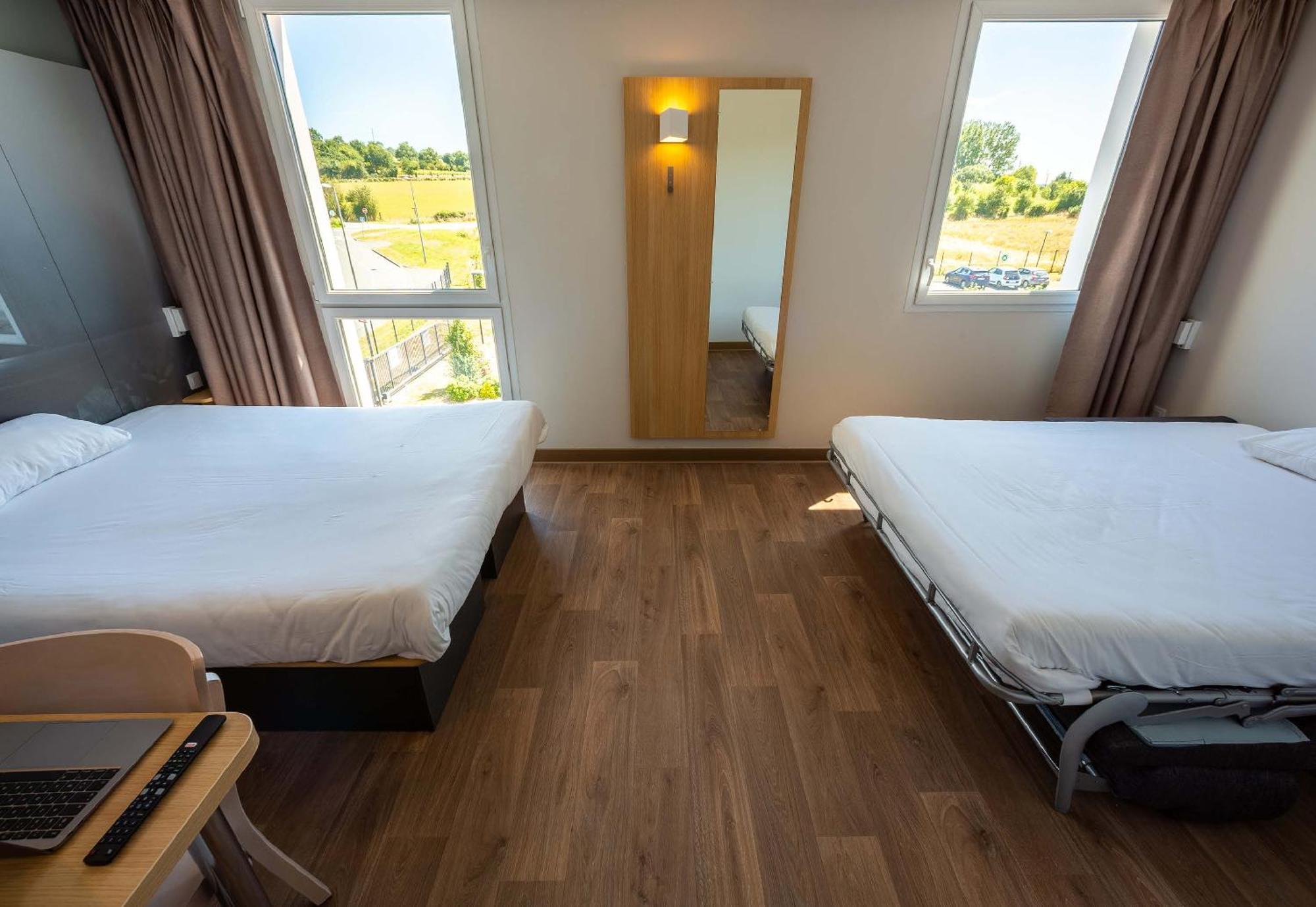 B&B Hotel Les Herbiers Εξωτερικό φωτογραφία